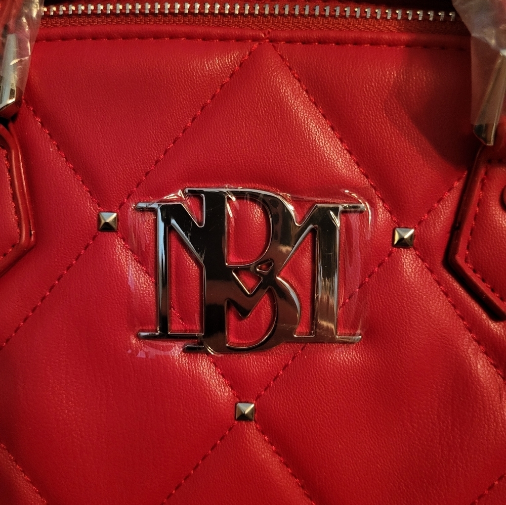 Badgley Mischka Red Quilted Handbag w/Detach & Adj Strap 11×9×6 NWT - Picture 7 of 10